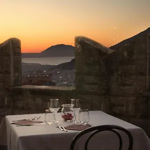 https://castello-di-giuliano.sicilyhotelsitaly.net